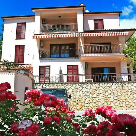 Apartments With A Parking Space Rabac, Labin - 7429 外观 照片