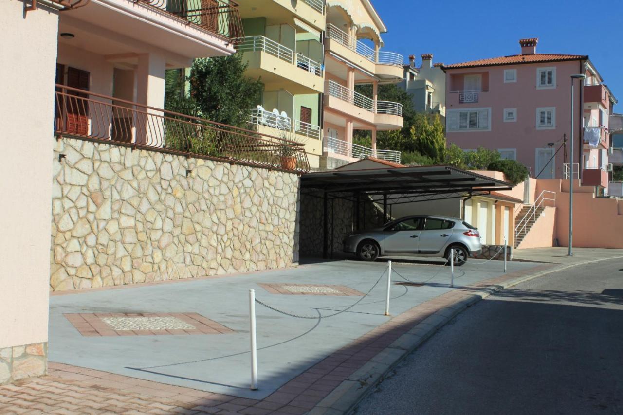Apartments With A Parking Space Rabac, Labin - 7429 外观 照片