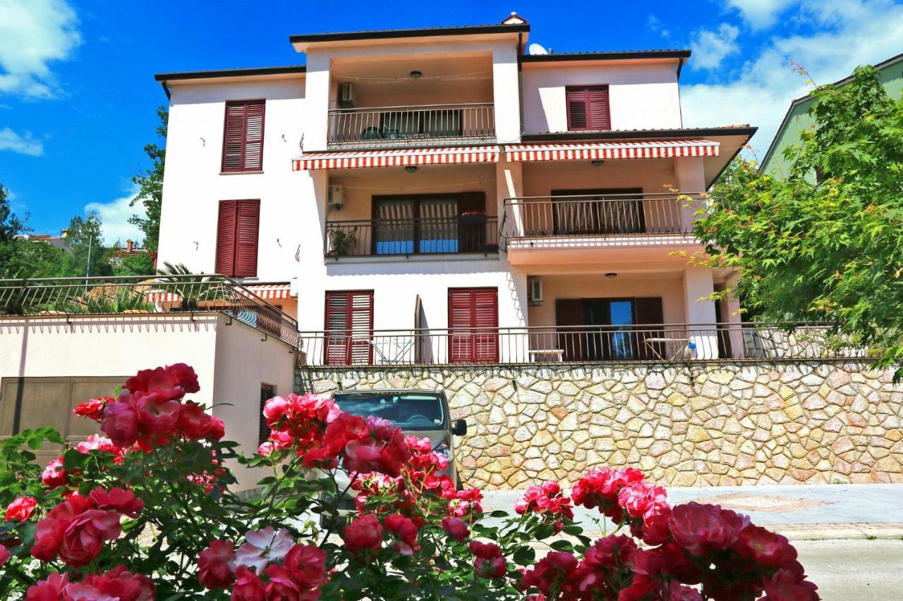 Apartments With A Parking Space Rabac, Labin - 7429 外观 照片