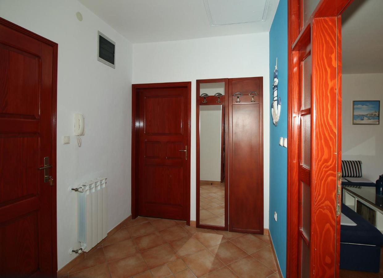 Apartments With A Parking Space Rabac, Labin - 7429 外观 照片